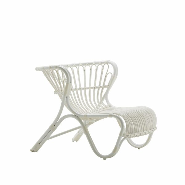 Sika Design | Viggo Boesen Fox Chair - Exterior - Dove White